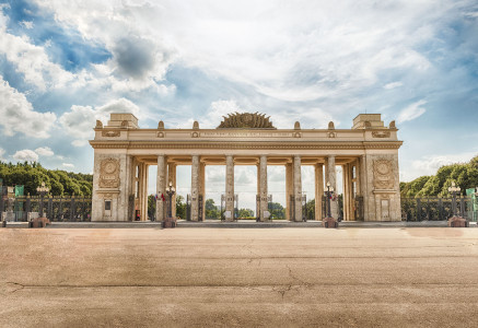 Main entrance gate of the Gorky Park, one of the main citysights and landmark in Moscow, Russia